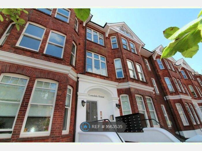 1 Bedroom Flat To Rent In Lonsdale House, Tunbridge Wells, TN1