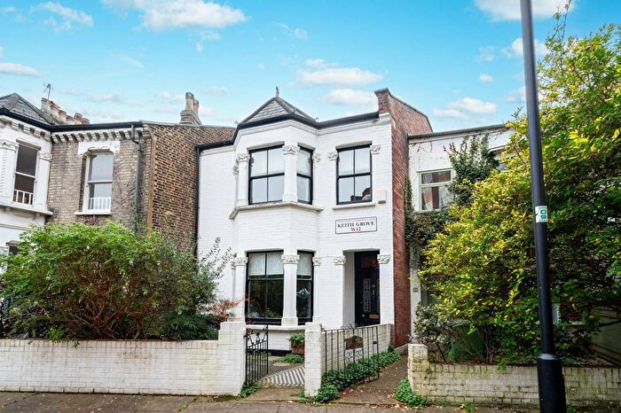 2 Bedroom Semi Detached House For Sale In Keith Grove, Shepherd's Bush, London, W12