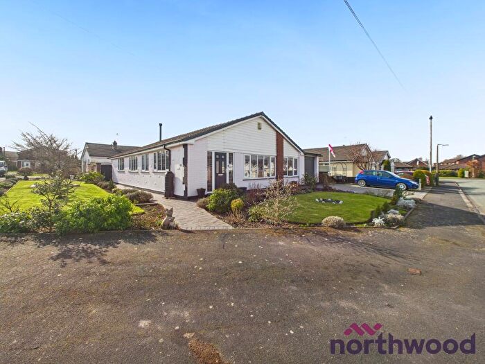 4 Bedroom Detached Bungalow For Sale In Bankside, Northwich, CW8
