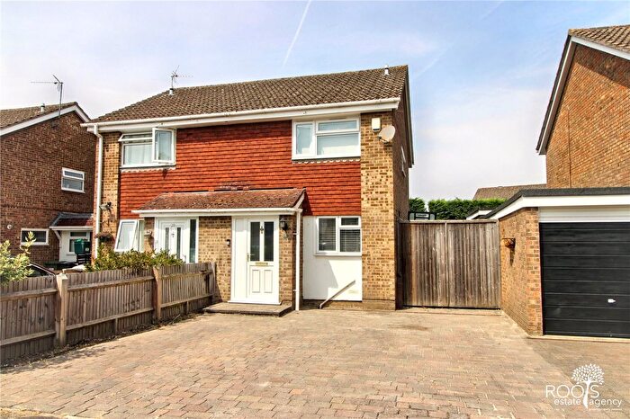 2 Bedroom Semi-Detached House For Sale In Humber Close, Thatcham, Berkshire, RG18