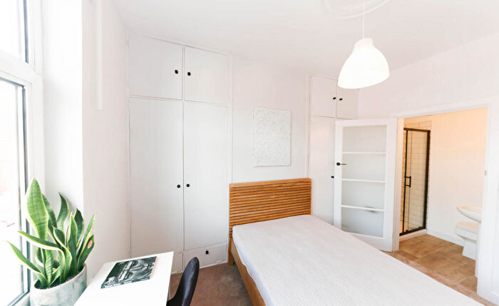 1 Bedroom Terraced House To Rent In Cowley Street, DE1