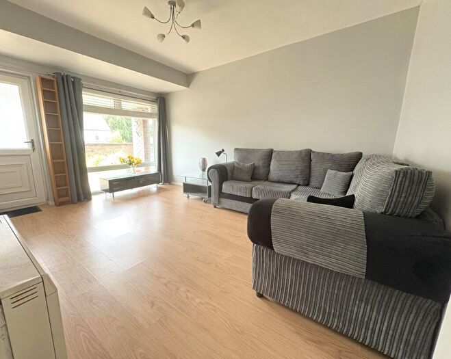 1 Bedroom Apartment For Sale In Pendle Court, Bolton, BL1