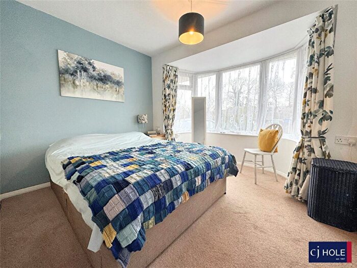 2 Bedroom Bungalow For Sale In Horsbere Road, Hucclecote, Gloucester, GL3