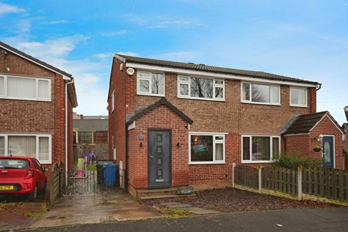 3 Bedroom Semi-Detached House For Sale In Bluebank View, New Whittington, Chesterfield, S43
