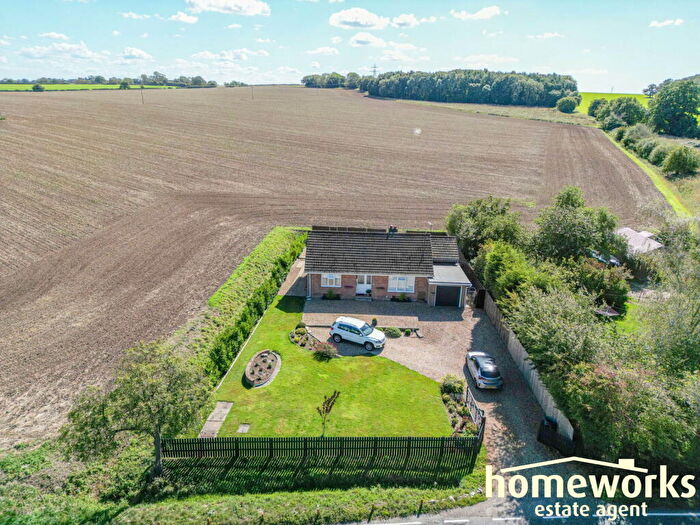 3 Bedroom Detached Bungalow For Sale In Swaffham Road, Toftrees, Fakenham, NR21