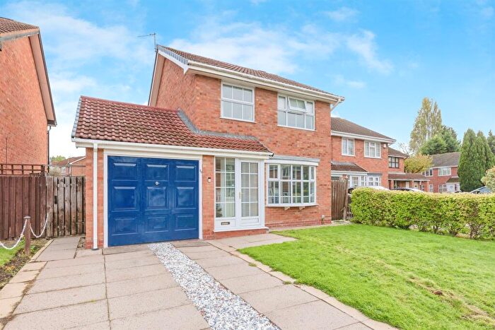 3 Bedroom Detached House For Sale In Farndon Way, Birmingham, B23