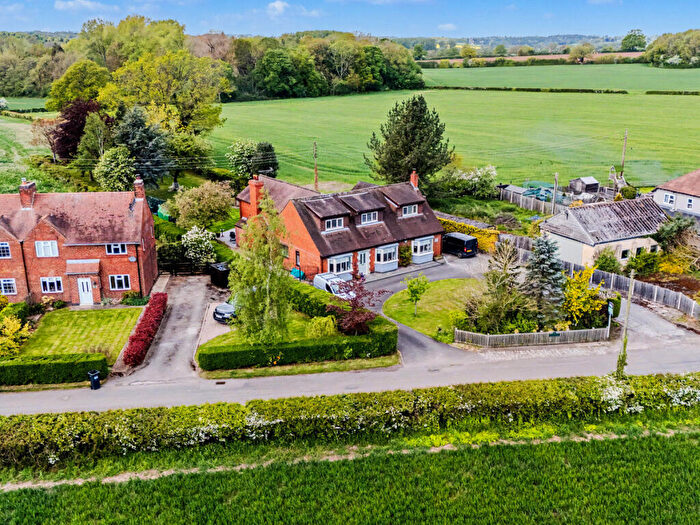 6 Bedroom Detached House For Sale In Hoargate Lane, Hollington, DE6