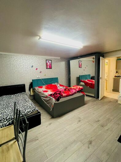 Studio To Rent In Priestley Gardens, Ilford, RM6