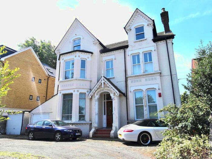 2 Bedroom Flat To Rent In Beckenham Road, Beckenham BR3