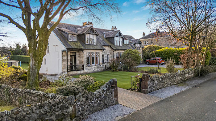 5 Bedroom Semi-Detached House For Sale In Watt Road, Bridge Of Weir, PA11