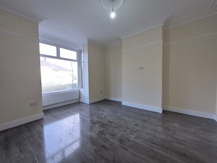 4 Bedroom Property To Rent In Edgeware Road, Blackburn, BB2