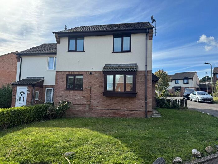 1 Bedroom End Of Terrace House To Rent In Shorland Close, Dawlish, EX7