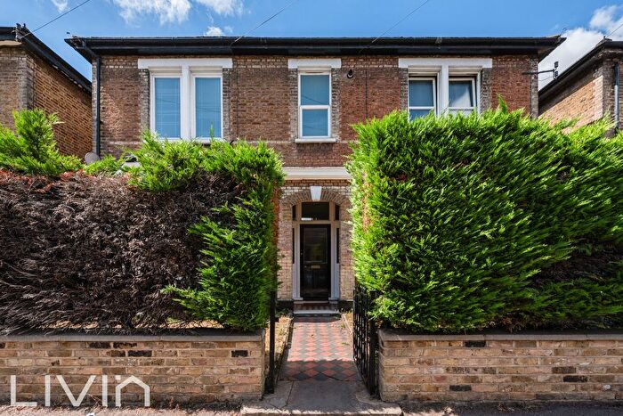 1 Bedroom Flat For Sale In Farquharson Road, Croydon, CR0