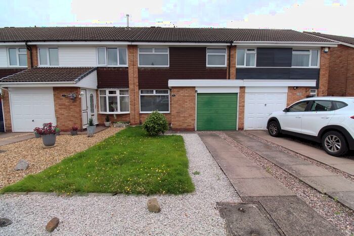 3 Bedroom Terraced House To Rent In Purbeck Close, Hayley Green, Halesowen, B63