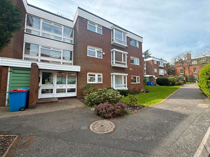 2 Bedroom Flat To Rent In Malvern Park Avenue, Solihull, West Midlands, B91