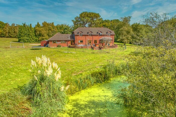 5 Bedroom Detached House For Sale In Blandford Road North, Beacon Hill, Dorset, BH16