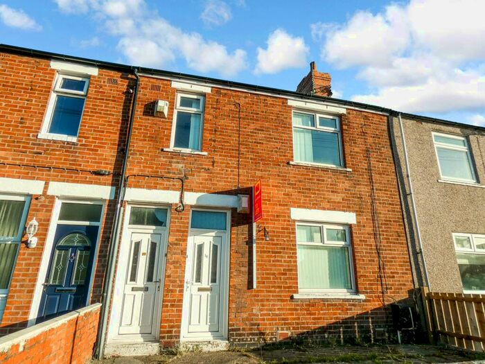 2 Bedroom Flat To Rent In Alfred Avenue, Bedlington, Northumberland, NE22