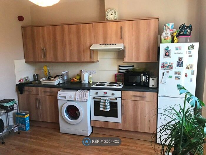 2 Bedroom Flat To Rent In Cheltenham Road, Bristol, BS6
