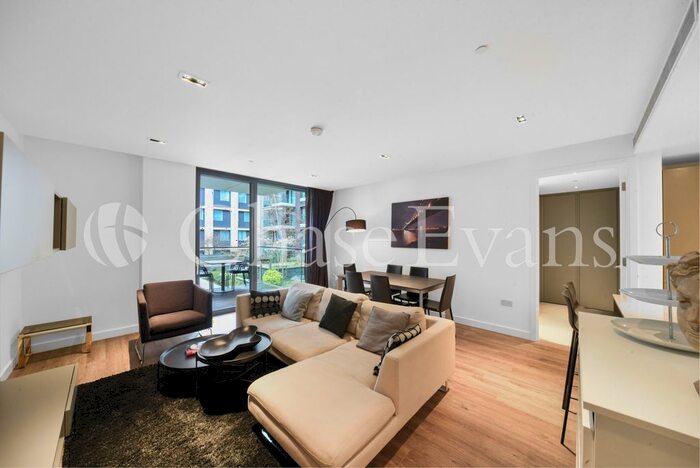 2 Bedroom Flat To Rent In Leman Street, Aldgate, London, E1