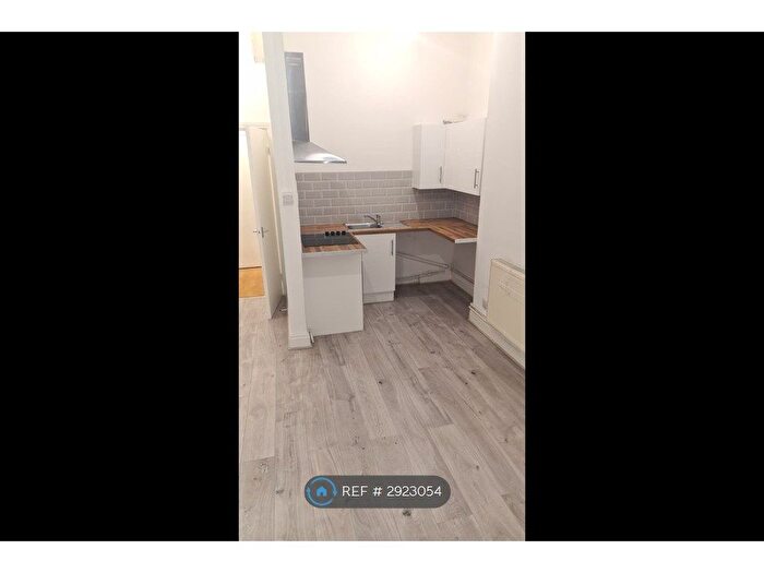 1 Bedroom Flat To Rent In Coltman Street, Hull, HU3