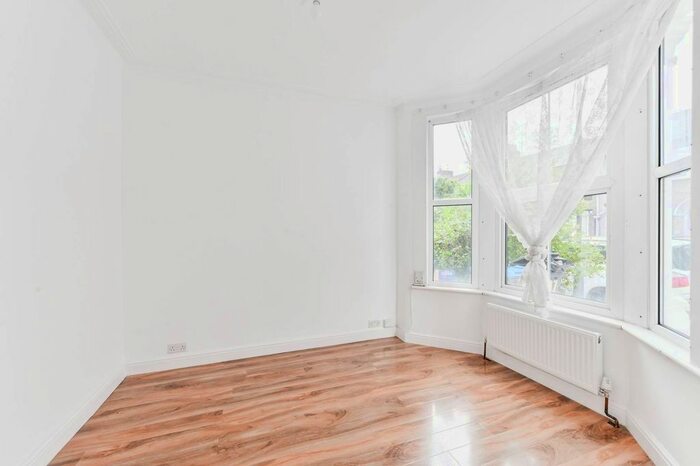 3 Bedroom Terraced House To Rent In Kimberley Road, Edmonton, London, N18