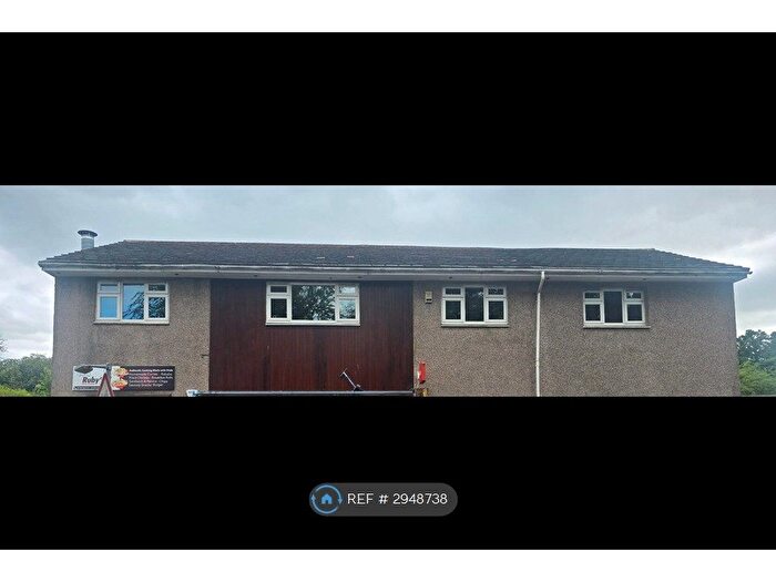4 Bedroom Flat To Rent In Weaver Row, Stirling, FK7