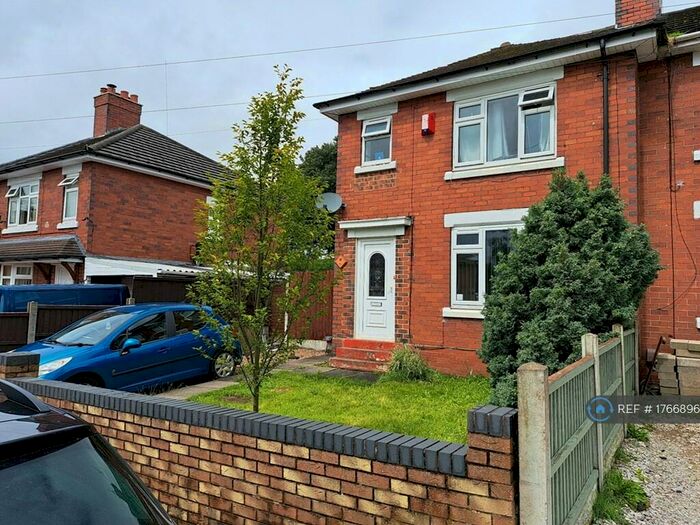 3 Bedroom Terraced House To Rent In Gordon Road, Stoke On Trent, ST6