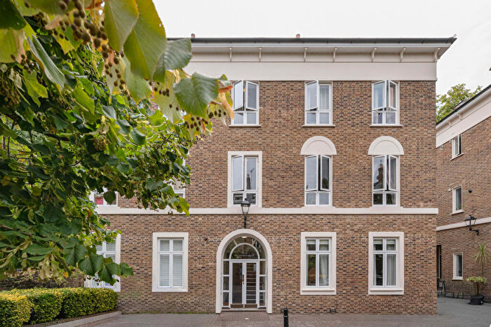 1 Bedroom Apartment To Rent In Irving Mews, London, N1