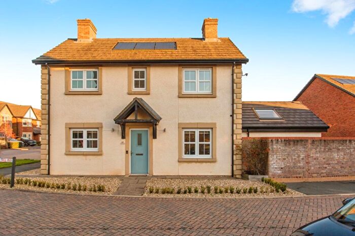 3 Bedroom House For Sale In Birch Tree Way, Preston, Lancashire, PR4