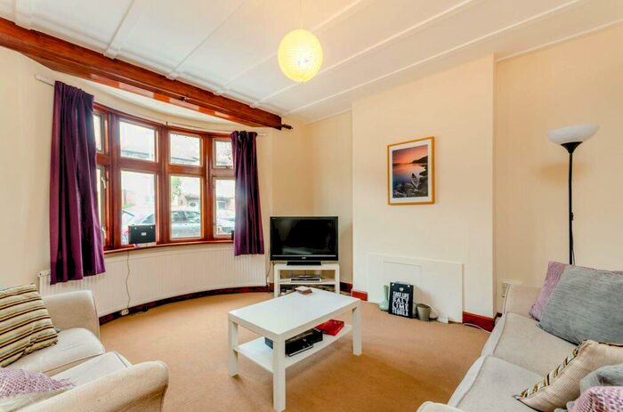4 Bedroom Terraced House To Rent In Bracken Avenue, Nightingale Triangle, London, SW12