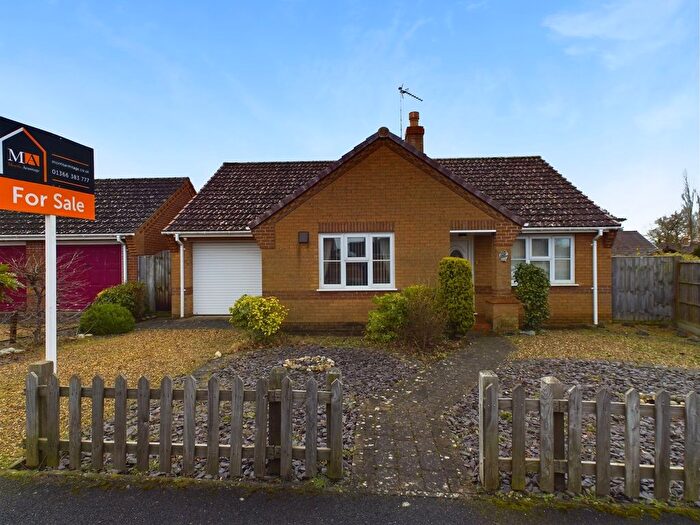 2 Bedroom Bungalow For Sale In Greenwich Close, Downham Market, PE38