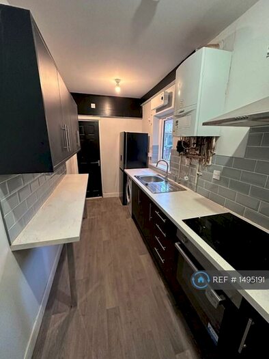 4 Bedroom Terraced House To Rent In Raymond Road, Leicester, LE3