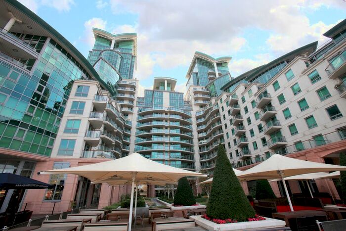 2 Bedroom Flat To Rent In St George Wharf, Vauxhall, SW8
