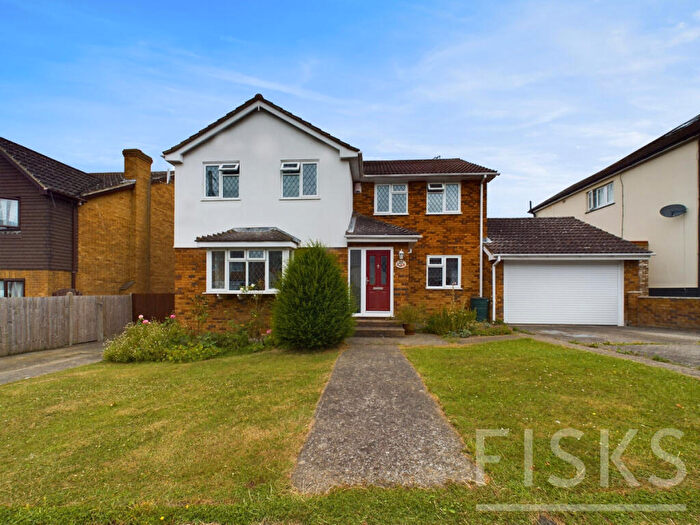 5 Bedroom Detached House For Sale In South View Road, Benfleet, SS7