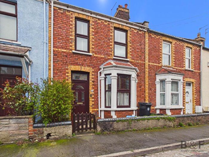 2 Bedroom House For Sale In Maywood Crescent, Fishponds, BS16