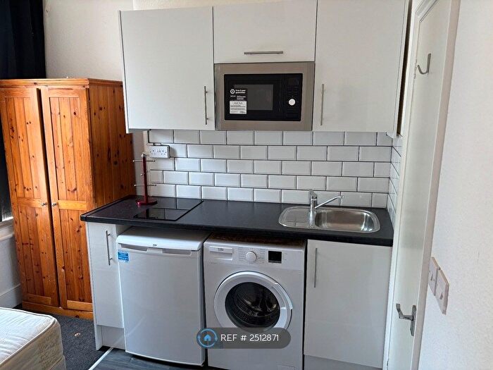 1 Bedroom Studio To Rent In Minet Ave, London, NW10