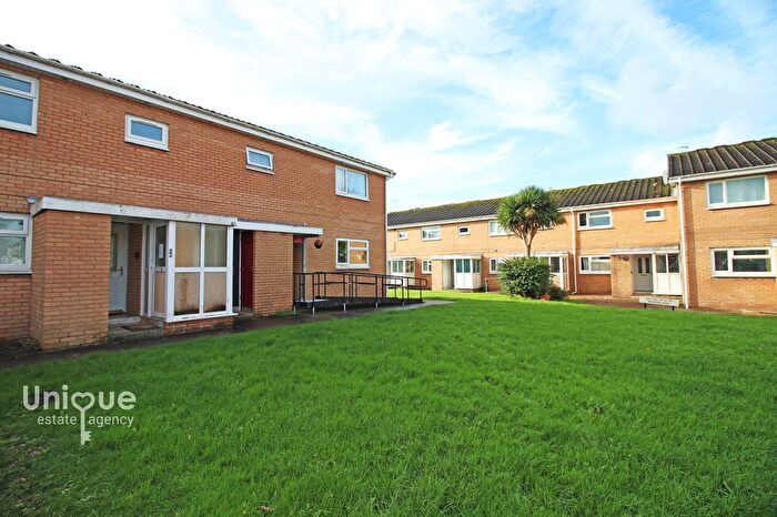 2 Bedroom Flat For Sale In Kilmory Place, Blackpool, FY2