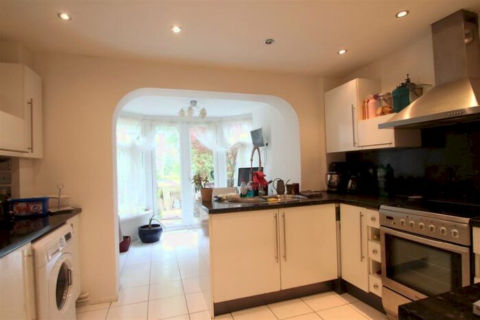 2 Bedroom House To Rent In Raddlebarn Farm Drive, Birmingham, B29