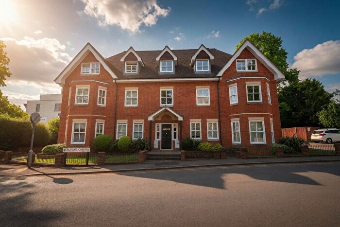 2 Bedroom Apartment To Rent In Eastgate Gardens, Guildford, GU1