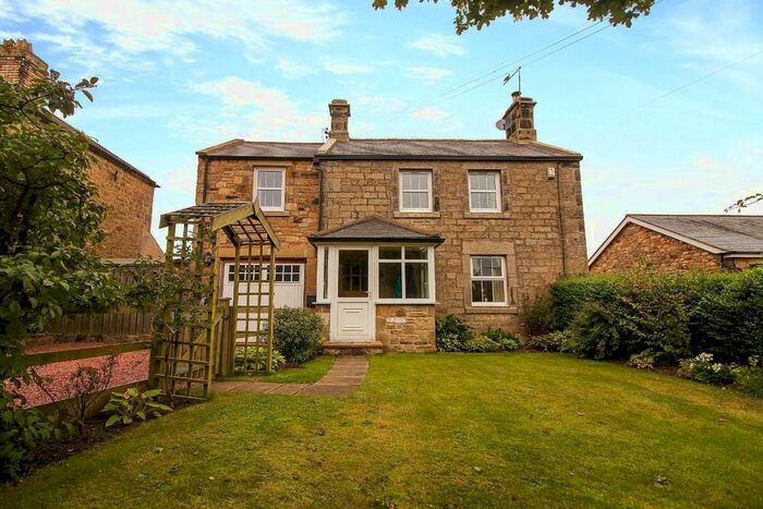 5 Bedroom Detached House For Sale In The Village, Christon Bank, Alnwick, NE66