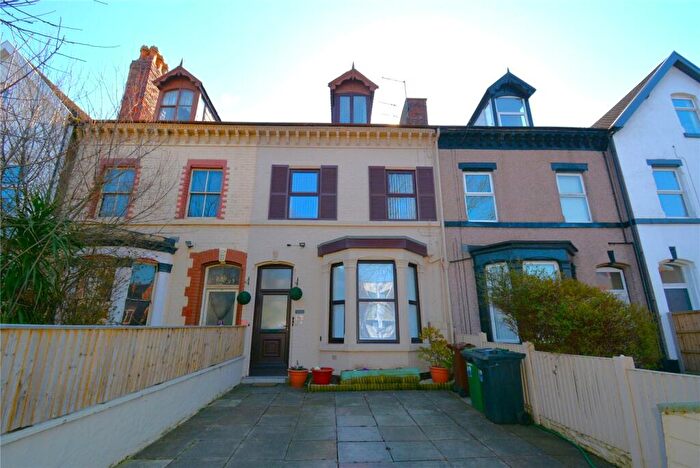 3 Bedroom Flat For Sale In Manor Road, Wallasey, Wirral, CH44