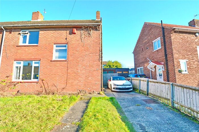 4 Bedroom Semi Detached House To Rent In Landseer Avenue, Lockleaze, Bristol, Bristol, BS7