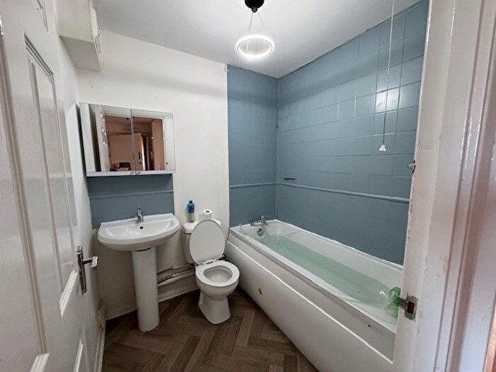 Studio To Rent In Bakers Hill, Clapton, E2