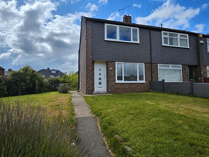 3 Bedroom Semi Detached House To Rent In Thorogate, Rotherham, S62