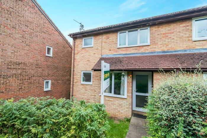 1 Bedroom Terraced House To Rent In Hatch Warren, RG22
