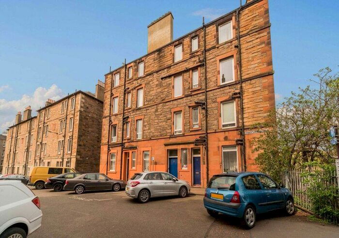 2 Bedroom Flat To Rent In Bothwell Street, Edinburgh EH7