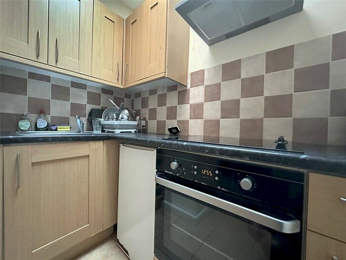 1 Bedroom Terraced House To Rent In Pinhoe Road, Exeter, EX4