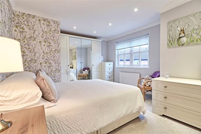 4 Bedroom Detached House For Sale In Gandalfs Ride, South Woodham Ferrers, Chelmsford, Essex, CM3