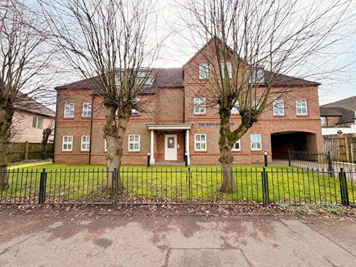 2 Bedroom Apartment For Sale In The Bowling Green, Reddicap Heath Road, Sutton Coldfield, B75