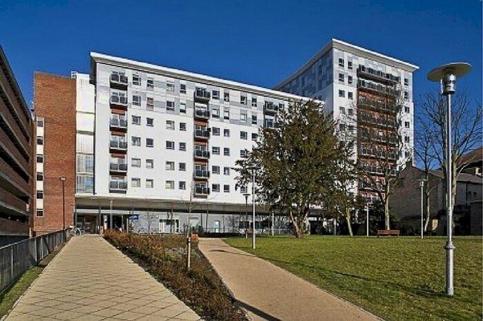 1 Bedroom Flat To Rent In New Road, Brentwood, CM14